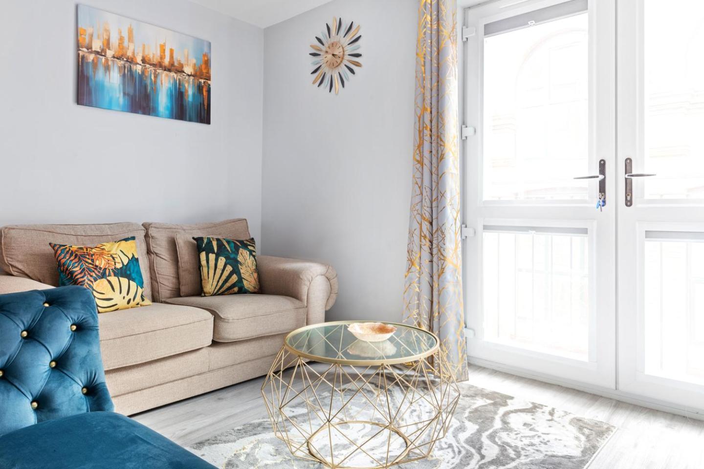 Luxurious Flat At Leicester Town Екстер'єр фото