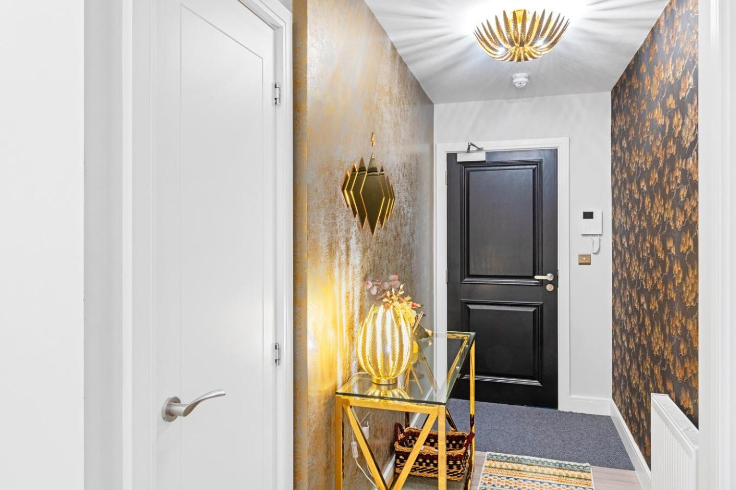 Luxurious Flat At Leicester Town Екстер'єр фото